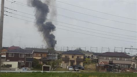 【火災】埼玉県久喜市桜田付近で大きな火事 鷲宮の工業団地付近から煙あがる まとめダネ！