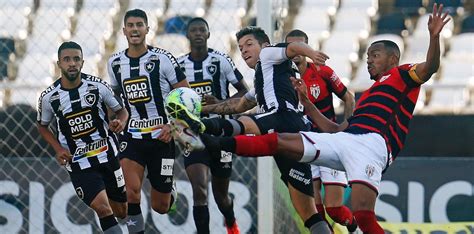 BOTAFOGO 1 x 3 ATLÉTICO GOIANIENSE Botafogo de Futebol e Regatas