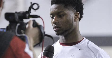 Oklahoma Football Former Sooners Running Back Joe Mixon Reaches