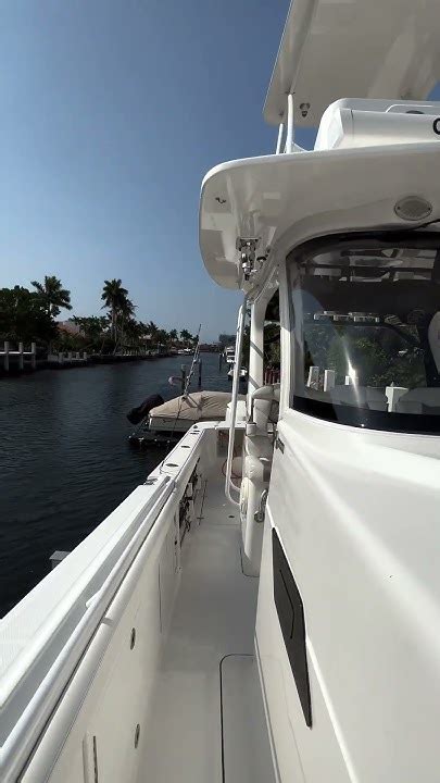 2020 Edgewater 370cc For Sale With Hmy Yachts Youtube