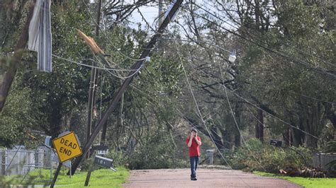 Huracán ‘ida Deja Inundaciones Sistemas Eléctricos Dañados Y