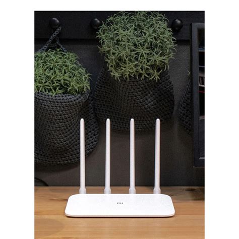 Wi-Fi роутер Xiaomi Router 4A белый : купить по выгодной цене в ...