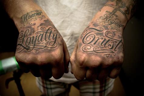 60+ Cool Tattoo Fonts Ideas - Hative