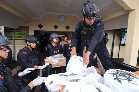 Disposal Bahan Petasan Polres Purbalingga Datangkan Jibom Krjogja