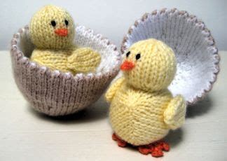 I M Trying Honestly Free Easter Chick And Egg Pattern Post