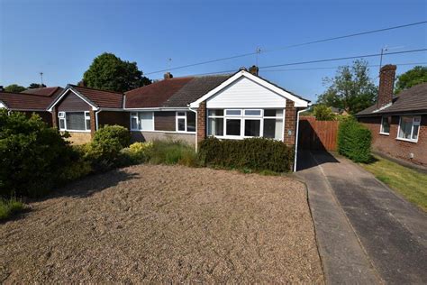 Beech Road Elloughton Brough 2 Bed Semi Detached Bungalow £185 000