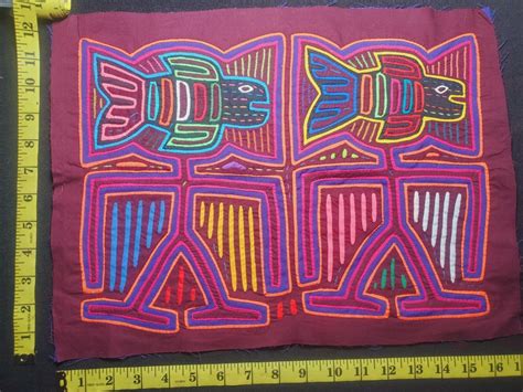 Vintage Panama Kuna Mola Folk Art Reverse Applique Embroidery Quilted