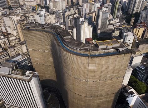 Capão Redondo da Linha 5 Lilás a estação mais cheia da periferia do