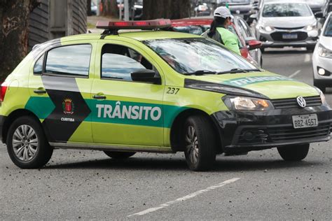 Rua muda de sentido nesta terça para maior segurança de escola em