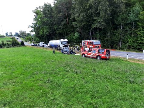 Bfv Deutschlandsberg T Dlicher Verkehrsunfall In Rassach