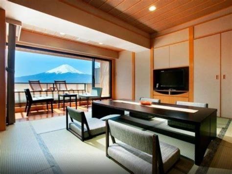 10 Hotels In Japan With Views Of Mount Fuji That Look Straight Out Of A ...