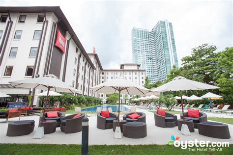 ibis Bangkok Riverside - The ibis Bangkok Riverside | Oyster.com Hotel ...