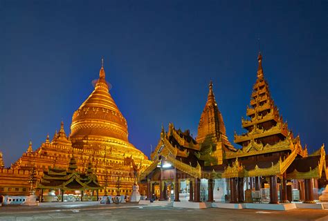 travel4pictures | Shwezigon Pagoda