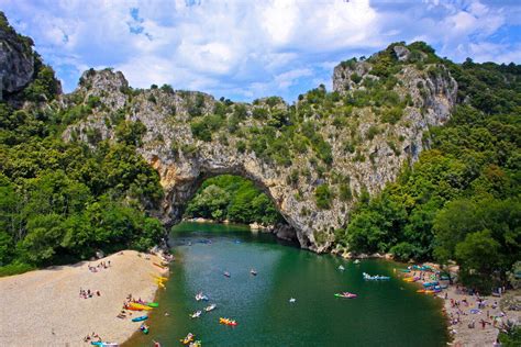 Bezienswaardigheden Vallon Pont Darc Ardèche