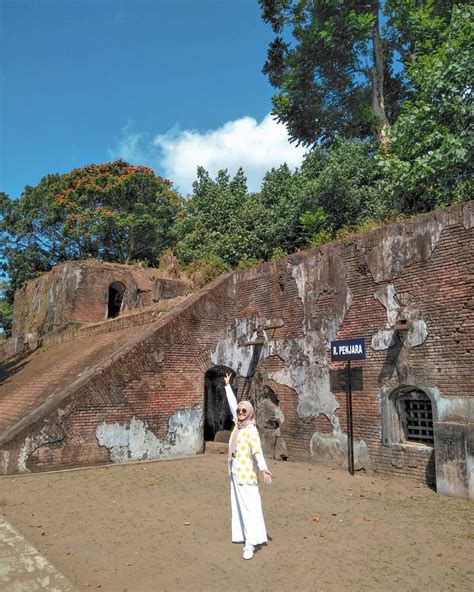 Wisata Sejarah Benteng Pendem Cilacap Peninggalan Kolonial