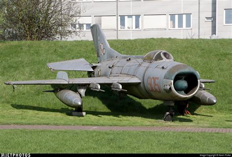 Sleek and Powerful Mikoyan-Gurevich Mig-19PM Fighter Jet