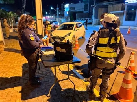 Opera O Flagra Motoristas Alcoolizados Na Avenida Miguel Sutil Em