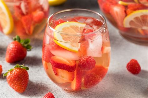 Clericot Ou Sangria De Vinho Branco Aprenda Como Fazer Essa Bebida