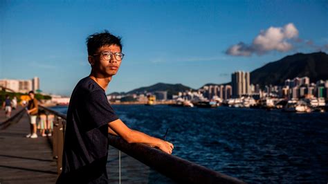 Hong Kong Police Arrest Activist Said To Seek U S Asylum The New