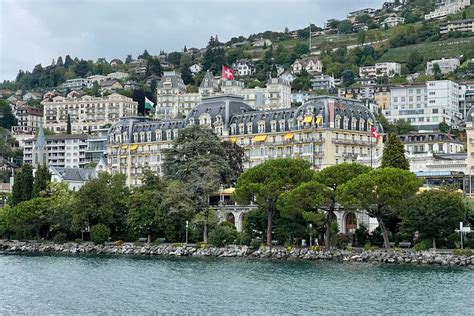 Excursion Privée De Genève à Montreux et Château de Chillon proposé par