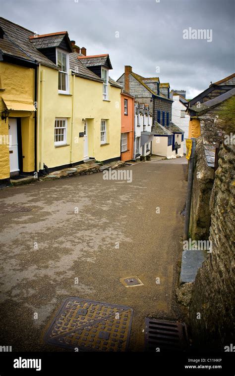 Fore Street Port Isaac Stock Photo Alamy