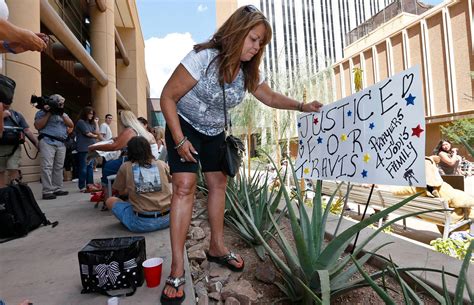 10 Unbelievable Things Discovered In Jodi Arias Crime Scene Photos Image 7