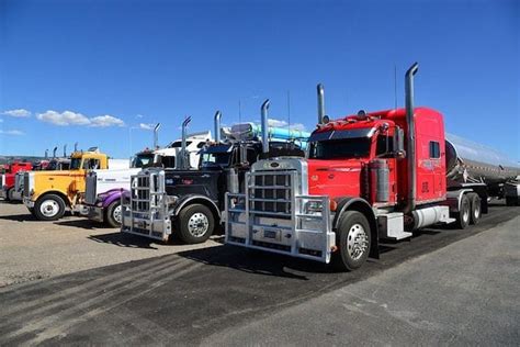 Interesting And Surprising Facts About The Trucking Industry