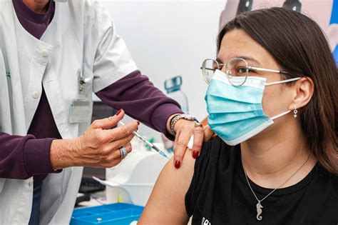 Coronavirus Ce Que L On Sait Des Nouveaux Vaccins Qui Ciblent Le