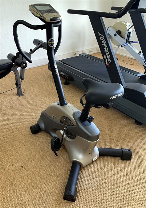 Lot A Proteus Engine V Home Magnetic Exercise Bike