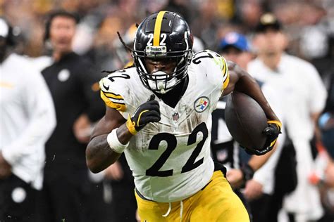 Najee Harris Weighs In On Steelers' QB Switch