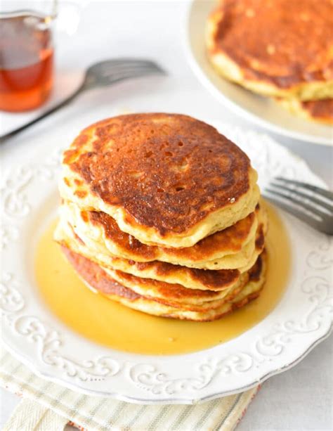 Honey Pancakes - caramel and cashews