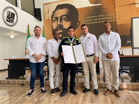 Mayor Luis Quintero Guzmán recibió reconocimiento de la Asamblea de La