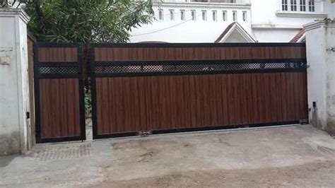 Modern Mild Steel Ms Sliding Gate For Home At Rs Square Feet In