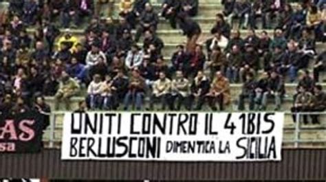 Uniti Contro Il Bis Palermo Ascoli E Quello Striscione A Favore