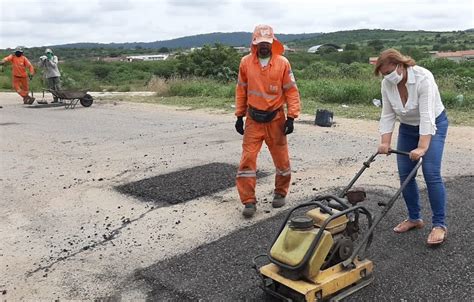 A FOLHA DAS CIDADES Regina supervisiona requalificação do acesso de