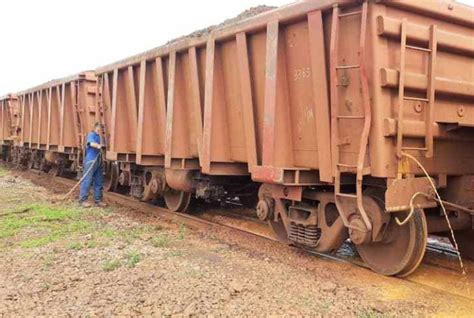 CVG Ferrominera Del Orinoco Proyecta Recuperar 300 Vagones En El Primer