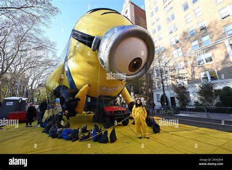 New York Usa 23rd Nov 2022 A Member Of The Macys Balloon Inflation