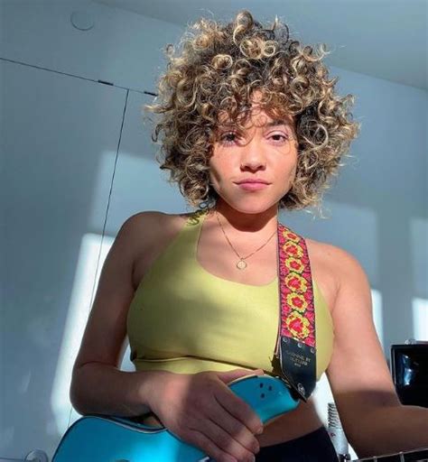 Who is Sophia Urista? Wiki, Biography, Height, Age, Girlfriend, Parents ...