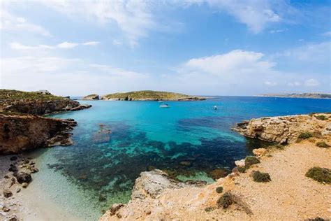 Comino island in Malta: travel guide and tips