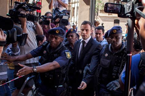 Oscar Pistorius Obtiene Libertad Condicional Tras Década En Prisión