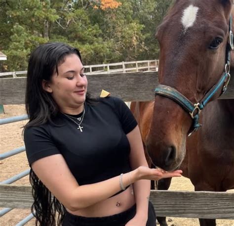 New York Father Rescues Missing Daughter From Suspected Sex Trafficking After 26 Day Search