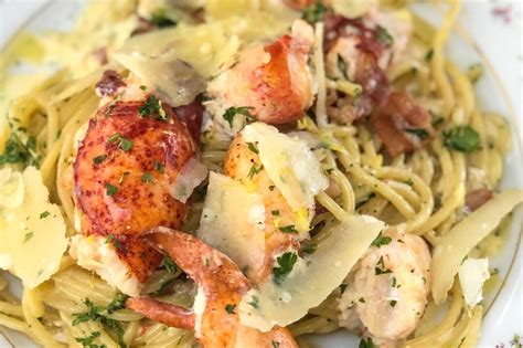 Creamy Lobster Pasta With Bacon The East Coast Kitchen