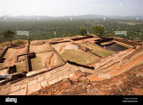 King Kashyapa Hi Res Stock Photography And Images Alamy