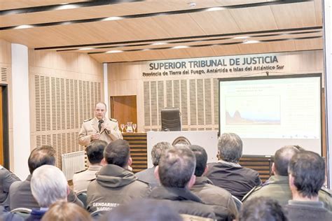 Jornada De Control De Espacios Mar Timos Diario El Sure O