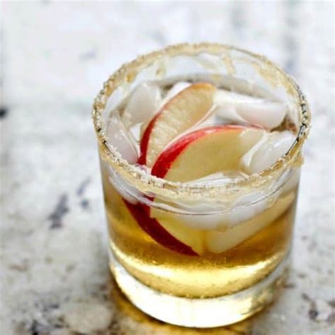 Crown Royal Apple Salted Caramel Whiskey Drink | Homemade Food Junkie