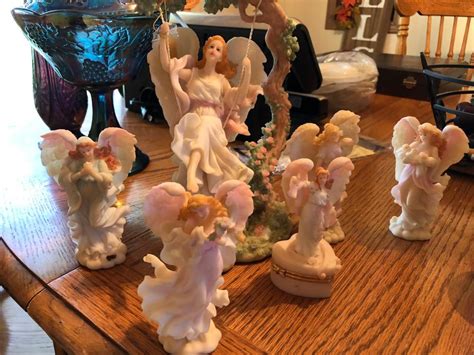 Sold At Auction Seraphim Classics Collectible Angels Lot