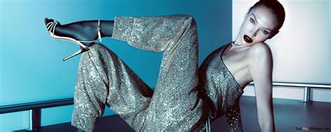 Candice Swanepoel | Schutz Holidays Shoot 4K wallpaper download 