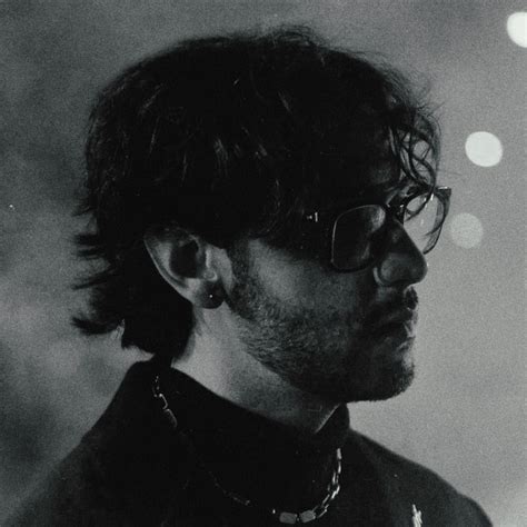 Chris Grey Haunted Lyrics