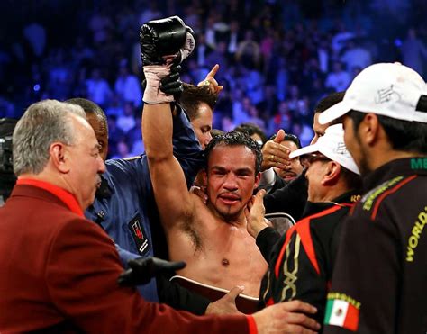 Marquez Knocks Out Pacquiao In Round 6