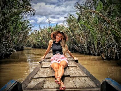 Travelling Explorer Travellingexplorer Nude OnlyFans NudoStar TV